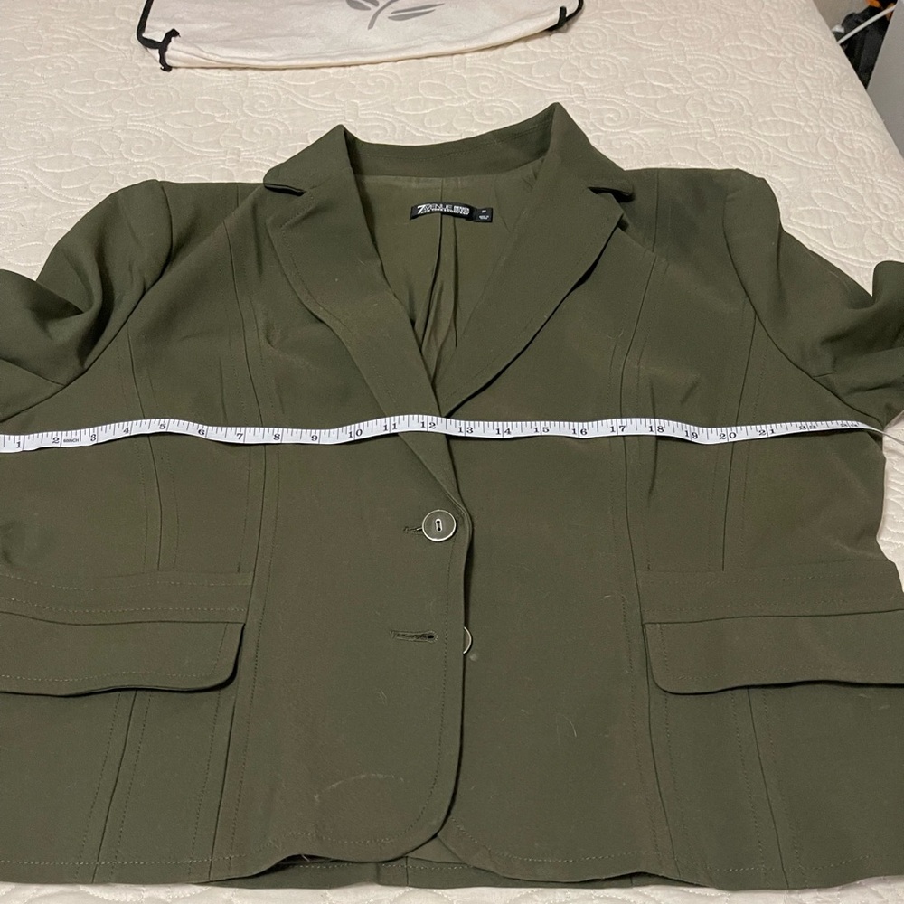 New York and Company olive green jacket.  Size 20 good condition.